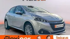 Usado 2017 Peugeot 208 Allure Utilitario | 7990 € (Precio justo)