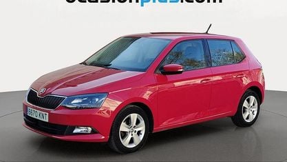 Usado Skoda Fabia 95 CV (69 kW) 2018 Rojo Utilitario