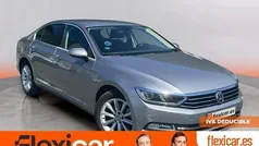 Gris Usado 2019 VW Passat Advance Berlina | 18.990 € (Precio justo)