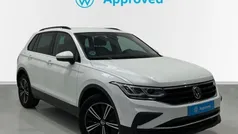Blanco Usado 2022 VW Tiguan Life SUV | 27.900 € (Super precio)