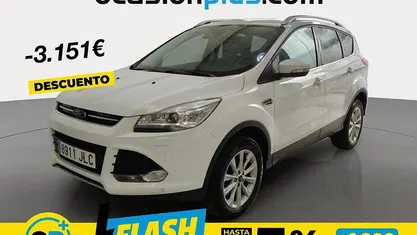 Usado Ford Kuga Titanium 150 CV (110 kW) 2016 SUV