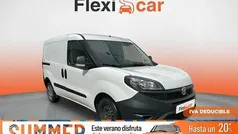 Blanco Usado 2023 Fiat Doblò Feel Monovolumen | 13.790 € (Buen precio)