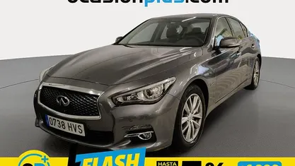 Usado Infiniti Q50 Premium 170 CV (125 kW) 2014 Gris Berlina