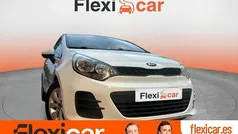 Usado 2017 Kia Rio Berlina | 11.790 € (Precio justo)