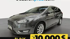 Gris Usado 2015 Ford Focus Titanium Monovolumen | 8190 € (Precio justo)