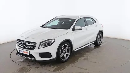 Usado Mercedes GLA180 AMG line 122 CV (89 kW) 2019 SUV