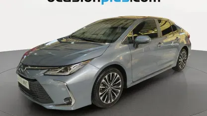 Usado Toyota Corolla Style 140 CV (102 kW) 2024 Gris Berlina