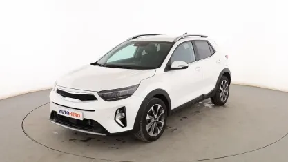 Usado Kia Stonic Style 101 CV (74 kW) 2024 Blanco SUV