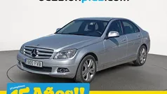 Gris plata Usado 2007 Mercedes C200 Classic Berlina | 12.190 € (Buen precio)
