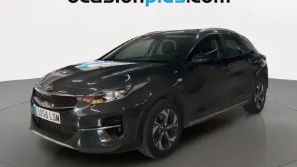 Usado Kia XCeed 120 HP (88 kW) 2021 Cinzento SUV