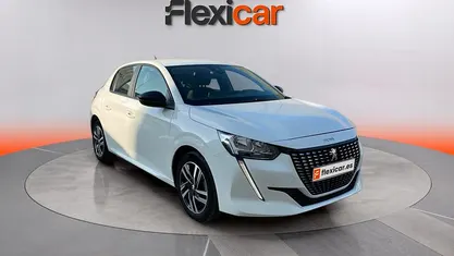 Usado Peugeot 208 Allure 101 CV (74 kW) 2023 Blanco Utilitario
