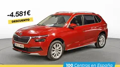 Rojo Usado 2022 Skoda Kamiq Style SUV | 20.650 € (Precio justo)