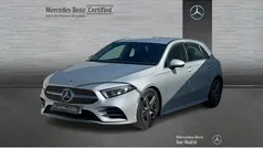 Gris / plateado Usado 2021 Mercedes A180 AMG line Berlina | 26.990 € (Precio justo)