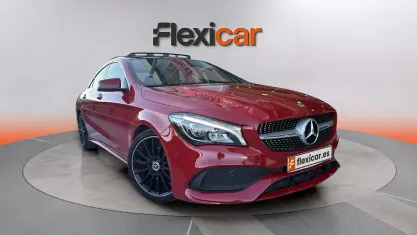 Usado Mercedes CLA200 156 CV (114 kW) 2017 Rojo Coupe