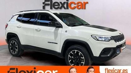 Occasion Jeep Compass Trailhawk 241 PK (177 kW) 2022 Beige SUV