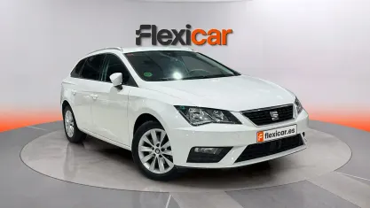 Usado Seat Leon ST Reference 116 CV (85 kW) 2019 Blanco Familiar