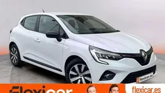 Blanco Usado 2023 Renault Clio V Equilibre Utilitario | 13.890 € (Precio justo)