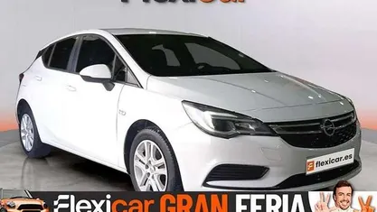 Usado Opel Astra Business 110 CV (80 kW) 2018 Utilitario