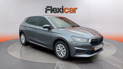 Usado Skoda Fabia Ambition 110 HP (80 kW) 2023 Cinzento Citadino