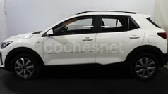 Blanco Nuevo 2024 Kia Stonic SUV | 16.490 € (Super precio)