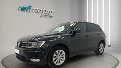Negro Usado 2016 VW Touran Advance Monovolumen | 16.900 € (Precio justo)
