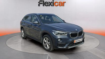 Usado BMW X1 151 HP (111 kW) 2016 Azul SUV