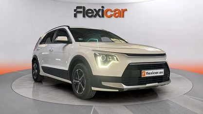 Usado Kia Niro 183 CV (134 kW) 2023 Blanco SUV