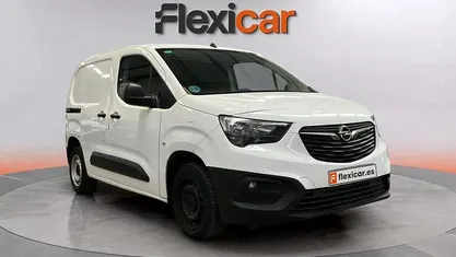 Usado Opel Combo Edition 102 CV (75 kW) 2021 Blanco Monovolumen