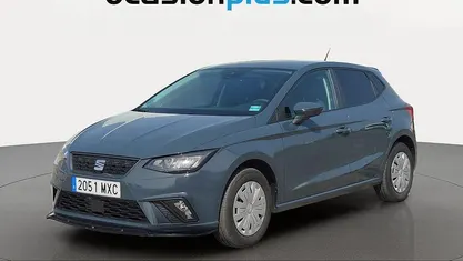 Käytetty Seat Ibiza Reference 95 HP (69 kW) 2024 Sininen Viistoperä