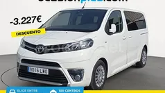 Blanco Usado 2022 Toyota Proace Verso Plus Familiar | 35.500 € (Precio justo)