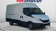 Blanco Usado 2022 Iveco Daily Van | 21.560 € (Buen precio)