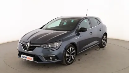 Usado Renault Mégane IV LIMITED 140 CV (102 kW) 2019 Gris Utilitario