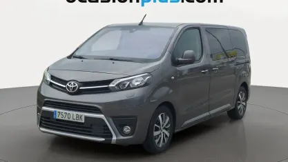 Käytetty Toyota Proace Verso Advance 150 HP (110 kW) 2019 Harmaa Farmari