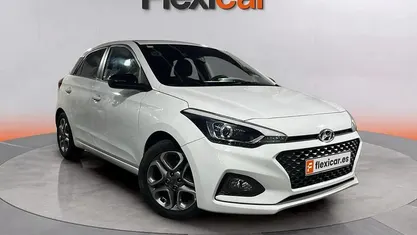Usado Hyundai i20 100 CV (73 kW) 2019 Berlina