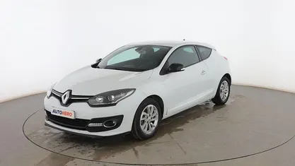 Usado Renault Mégane Coupé LIMITED 115 CV (84 kW) 2015 Coupe