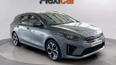Gris Usado 2021 Kia Ceed Familiar | 13.990 € (Buen precio)