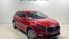 Rojo Usado 2024 Skoda Fabia Selection Berlina | 17.900 € (Precio justo)
