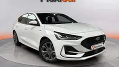 Blanco Usado 2022 Ford Focus ST-Line X Berlina | 20.290 € (Precio justo)