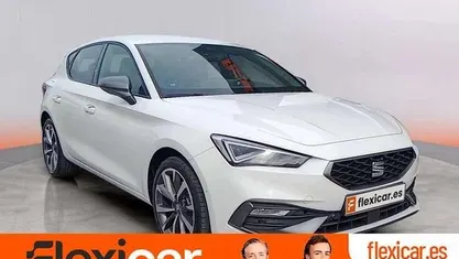 Blanco Usado 2024 Seat Leon FR Utilitario | 21.990 € (Precio justo)