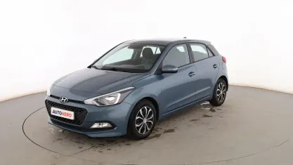 Usado Hyundai i20 100 CV (73 kW) 2018 Azul Berlina