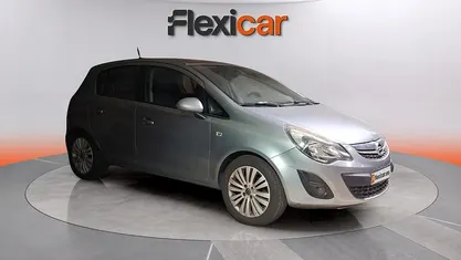 Usado Opel Corsa Color Edition 120 CV (88 kW) 2014 Gris Utilitario