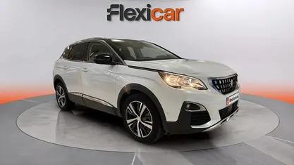 Usado Peugeot 3008 Allure 131 CV (96 kW) 2020 Monovolumen