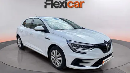 Usado Renault Mégane IV Intens 141 CV (103 kW) 2022 Berlina