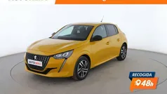 Usado 2022 Peugeot 208 Allure Utilitario | 15.999 € (Precio justo)