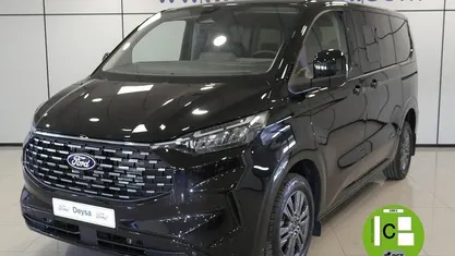Usado 2025 Ford Tourneo Titanium Monovolumen | 46.390 € (Precio justo)