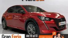 Rojo Usado 2023 Peugeot e-208 Allure Utilitario | 17.990 € (Super precio)