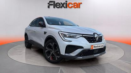 Usado Renault Arkana RS Line 145 CV (106 kW) 2022 Blanco SUV