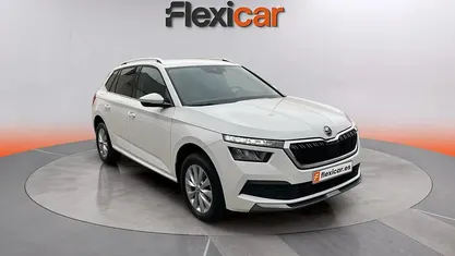 Usado Skoda Kamiq Ambition 110 CV (80 kW) 2021 SUV