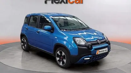 Usado Fiat Panda Cross Cross 71 CV (52 kW) 2023 Utilitario