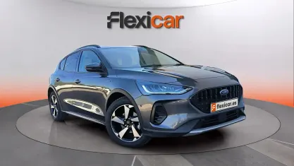 Usado Ford Focus Active 155 CV (114 kW) 2024 Gris Familiar